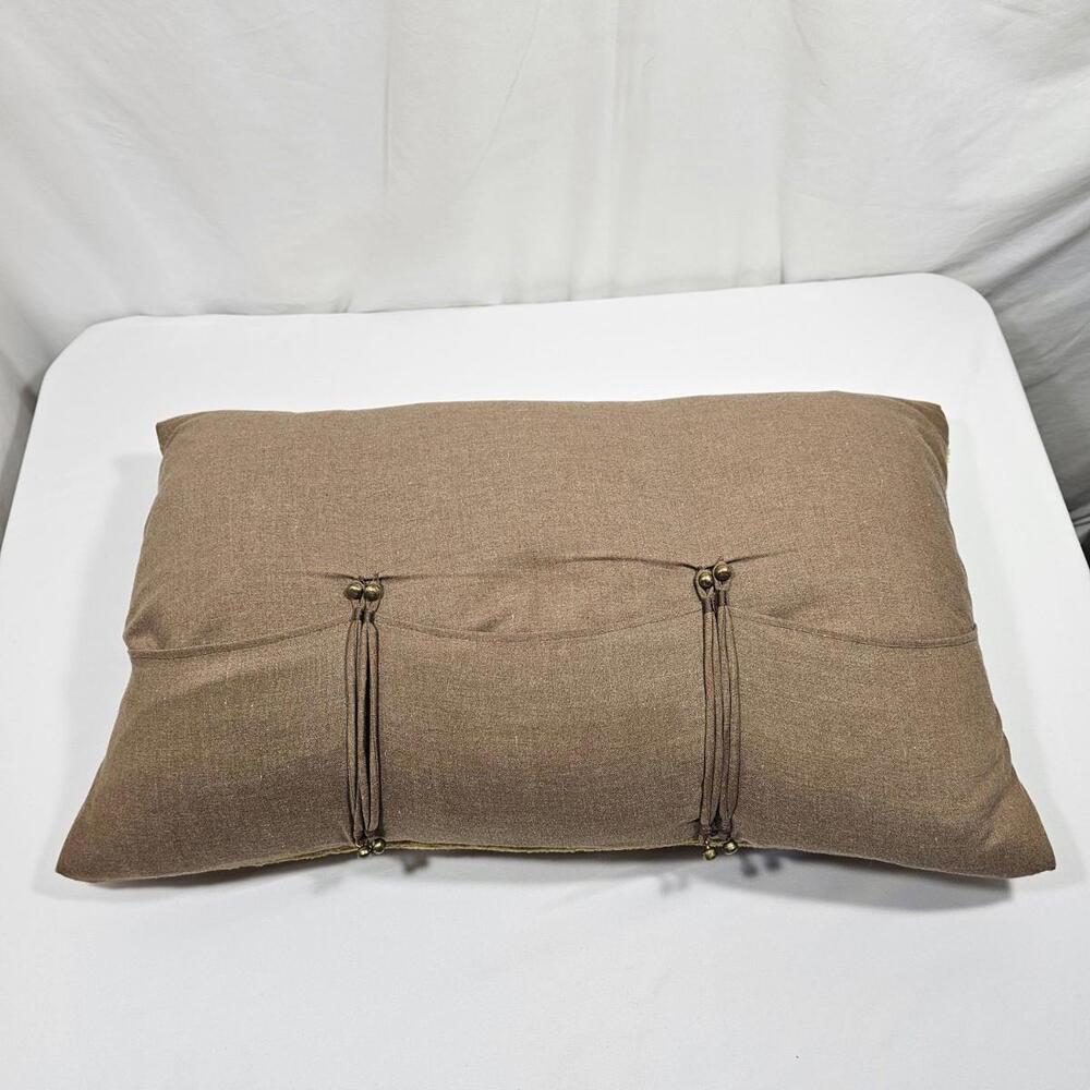Mitchell Gold & Bob Williams 14" Lumbar Support Hand Spun Wool & Down - Picture 6 of 12